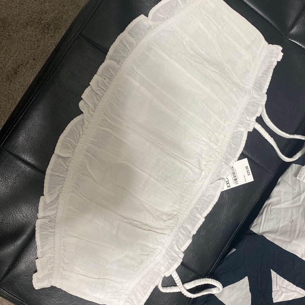 White crop top